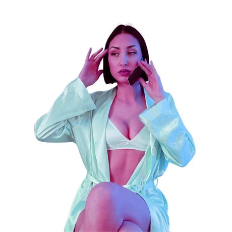 Nacktes geleaktes OnlyFans-Foto von Bambi 