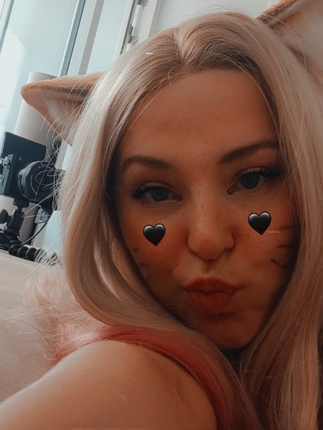 Nacktes geleaktes OnlyFans-Foto von  Nani  On Indefinite Leave