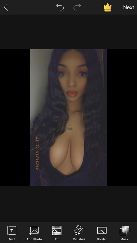 Nacktes geleaktes OnlyFans-Foto von Banana