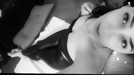 Nacktes geleaktes OnlyFans-Foto von Becca