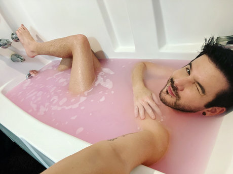 Nacktes geleaktes OnlyFans-Foto von Matthew Lush