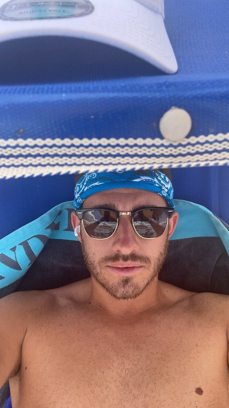 Nacktes geleaktes OnlyFans-Foto von Matteo Vettori
