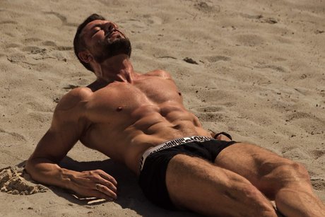 Nacktes geleaktes OnlyFans-Foto von Master Wolf