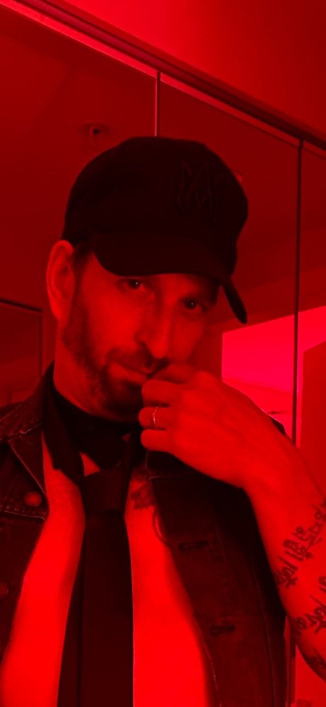 Tantric Sebastian