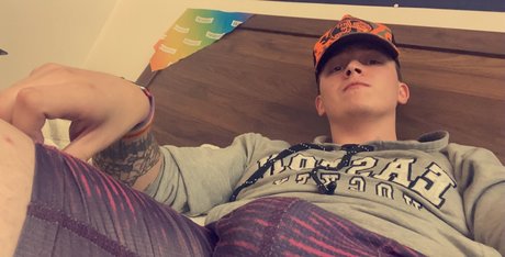 Nacktes geleaktes OnlyFans-Foto von Mason Trek