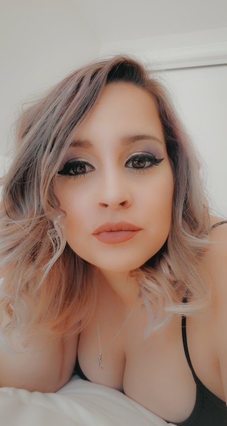 Nacktes geleaktes OnlyFans-Foto von Mary Brub