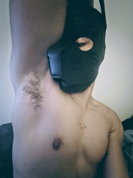 Nacktes geleaktes OnlyFans-Foto von Pup Beaux Blac