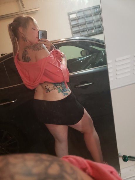 Nacktes geleaktes OnlyFans-Foto von Scarlet
