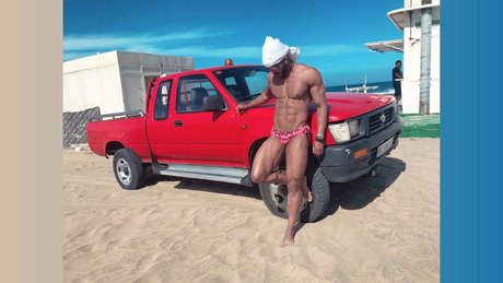 Nacktes geleaktes OnlyFans-Foto von Utiger 