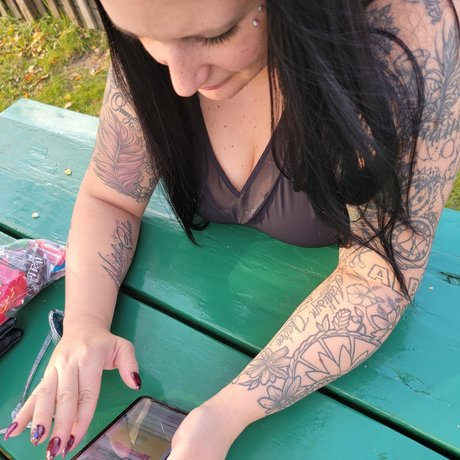 Nacktes geleaktes OnlyFans-Foto von Black Widow