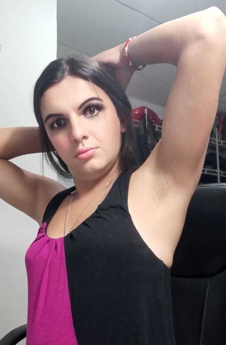 Nacktes geleaktes OnlyFans-Foto von Me Armpit Model