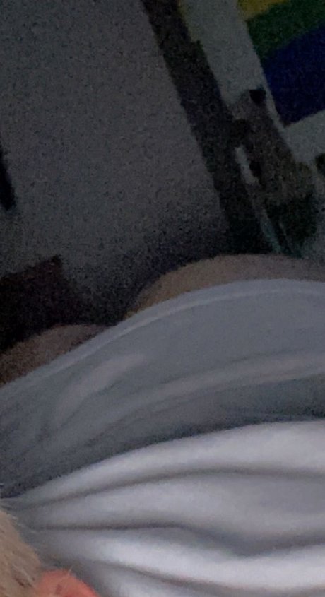 Nacktes geleaktes OnlyFans-Foto von Bottom Energy