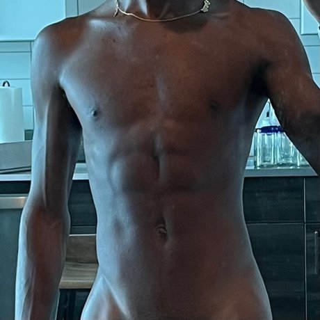 Nacktes geleaktes OnlyFans-Foto von Maxxx Slayer
