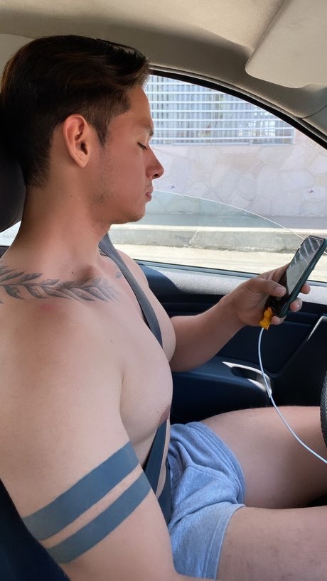Nacktes geleaktes OnlyFans-Foto von Maxxxdylan
