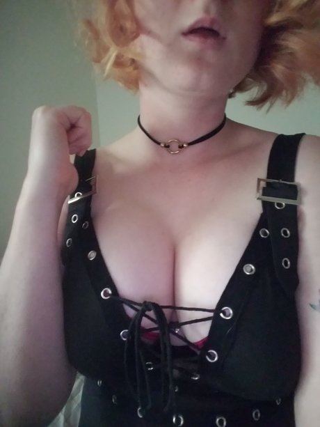 Nacktes geleaktes OnlyFans-Foto von Maxxi