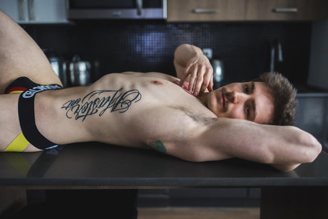 Nacktes geleaktes OnlyFans-Foto von Merinksyfit