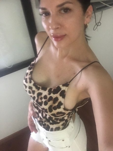 Nacktes geleaktes OnlyFans-Foto von Maru