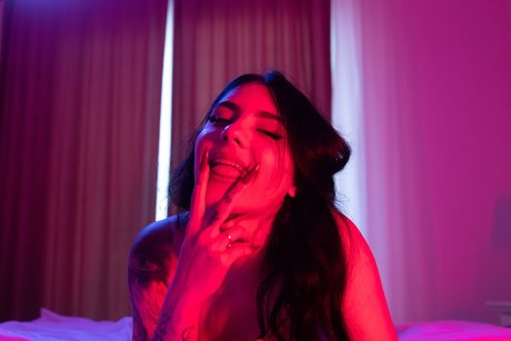 Nacktes geleaktes OnlyFans-Foto von Meowlav