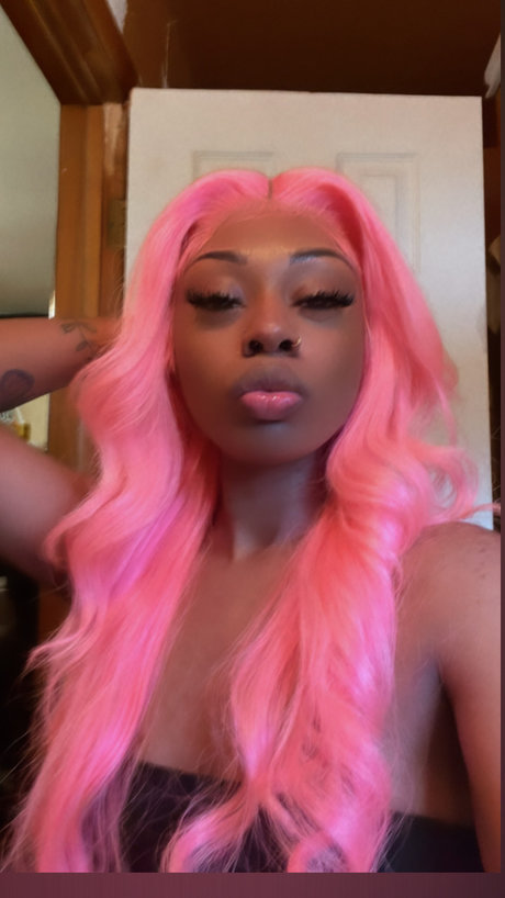 Nacktes geleaktes OnlyFans-Foto von Blue Hunnidz 