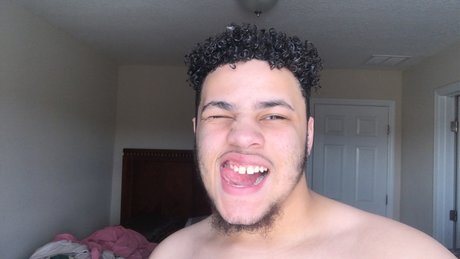 Nacktes geleaktes OnlyFans-Foto von Keith Dillard