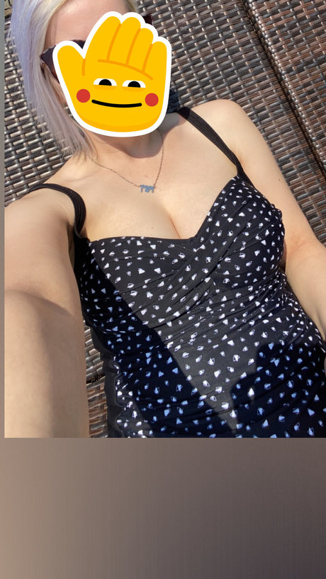 Megfromnextdoor