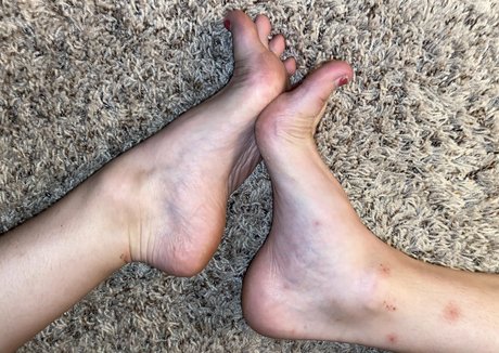 Nacktes geleaktes OnlyFans-Foto von Footivities