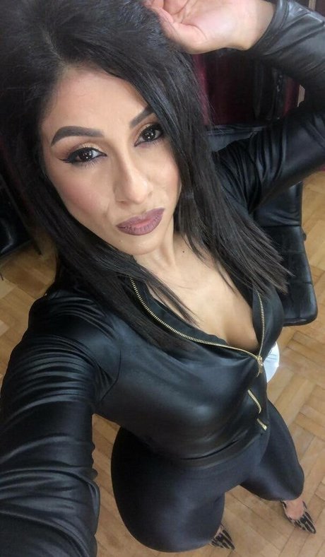 Nacktes geleaktes OnlyFans-Foto von Puffylove