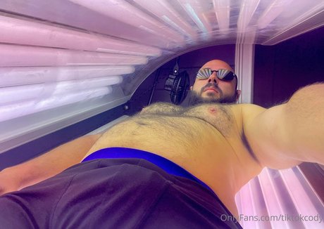 Nacktes geleaktes OnlyFans-Foto von Tiktokcody