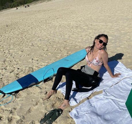 Nacktes geleaktes OnlyFans-Foto von Amy Shark