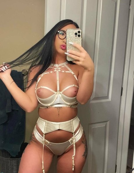 Nacktes geleaktes OnlyFans-Foto von Megan Nicole