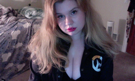 Nacktes geleaktes OnlyFans-Foto von Supanintendogirl