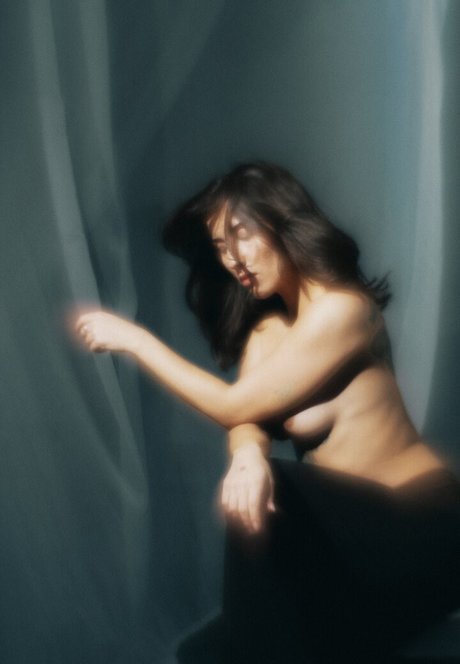 Nacktes geleaktes OnlyFans-Foto von Thaisyoga
