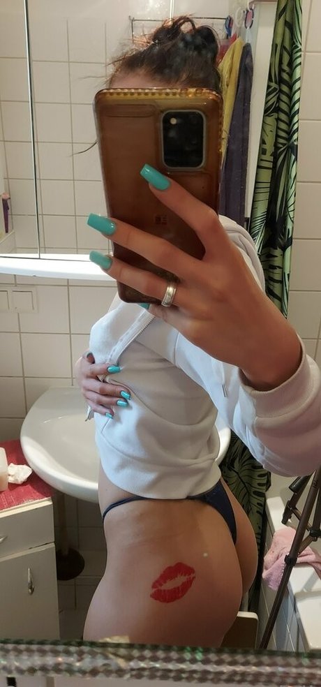 Nacktes geleaktes OnlyFans-Foto von Sweetlollypopgirl