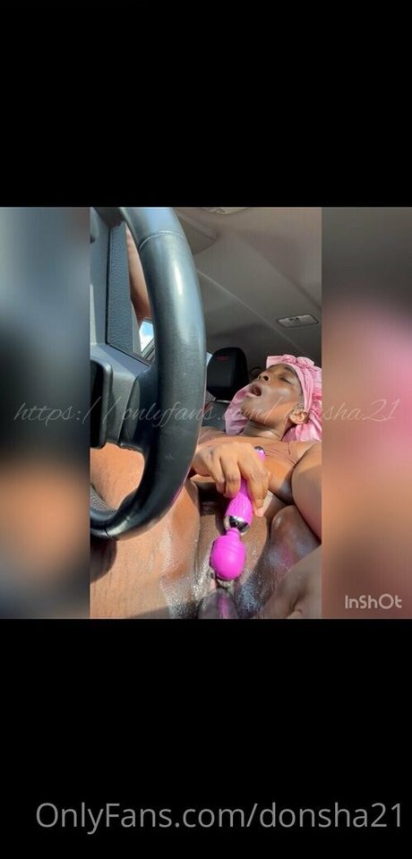 Nacktes geleaktes OnlyFans-Foto von Donsha21