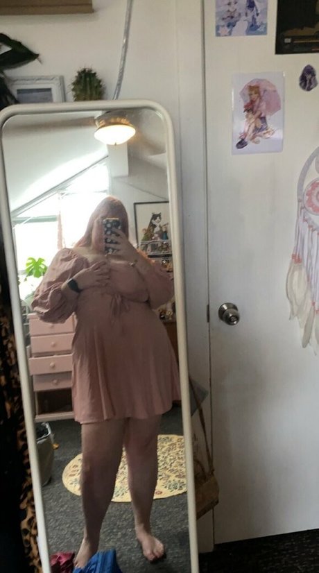 Nacktes geleaktes OnlyFans-Foto von Pastelpeachie