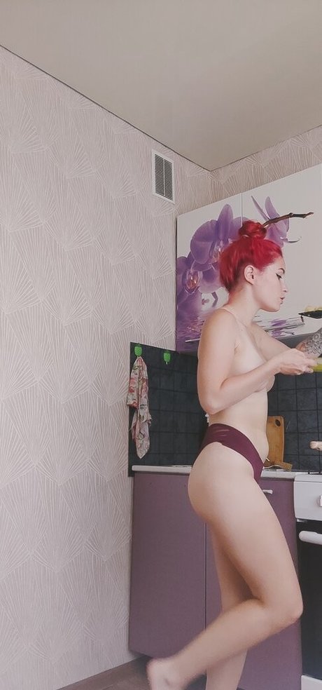Nacktes geleaktes OnlyFans-Foto von Anastasiagost