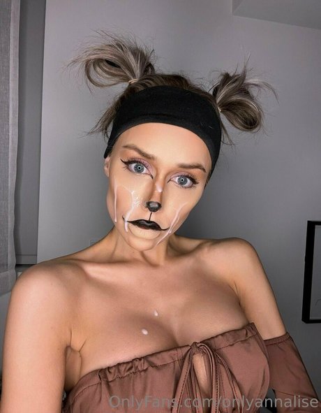 Nacktes geleaktes OnlyFans-Foto von Onlyannalise