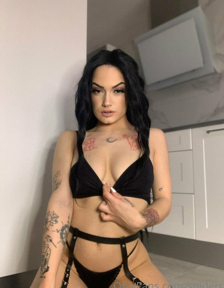 Nacktes geleaktes OnlyFans-Foto von Sniderr