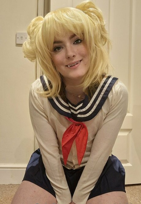 Transgirlakira