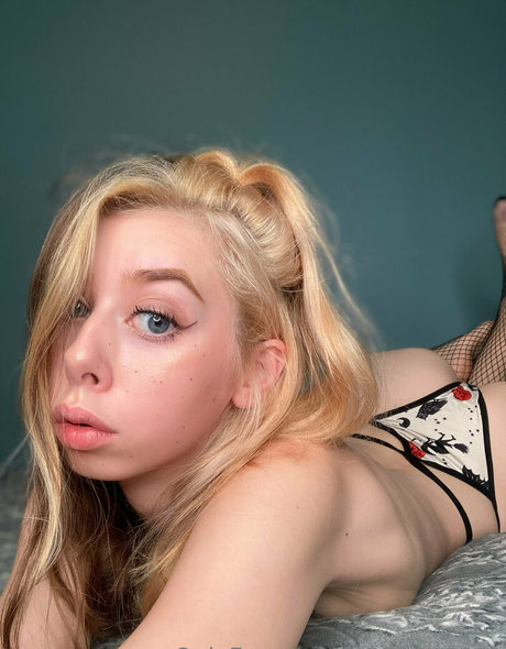 Nacktes geleaktes OnlyFans-Foto von Luxxlovexx