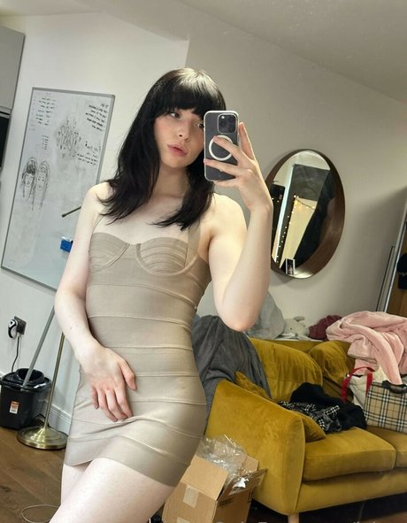 Nacktes geleaktes OnlyFans-Foto von Ickyypeach