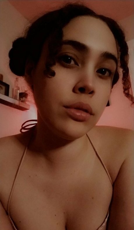Girlnumbersix