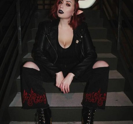 Nacktes geleaktes OnlyFans-Foto von Joanne Rose