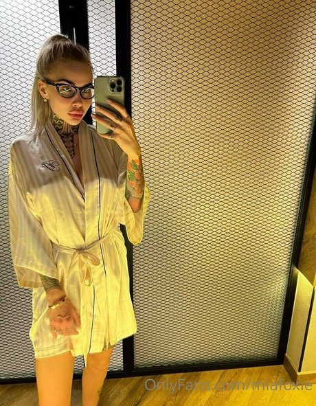 Nacktes geleaktes OnlyFans-Foto von Miafoxie