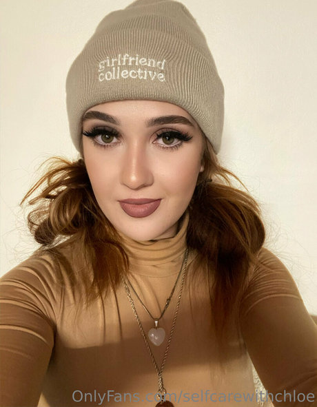 Nacktes geleaktes OnlyFans-Foto von Selfcarewithchloe
