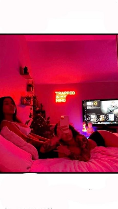 Nacktes geleaktes OnlyFans-Foto von Hille