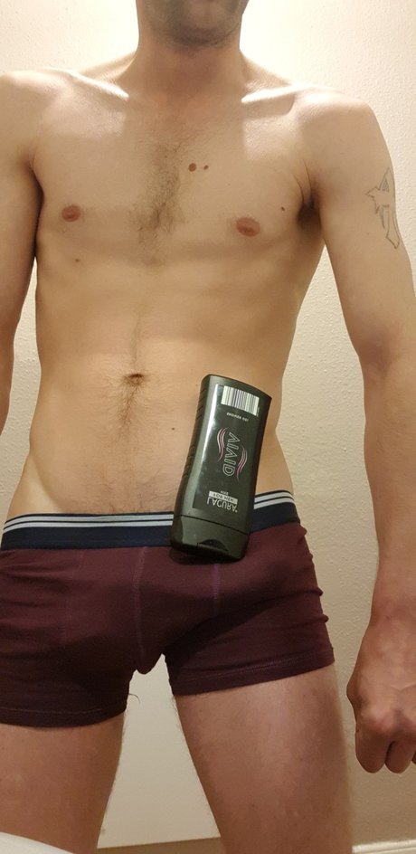 Nacktes geleaktes OnlyFans-Foto von Dan