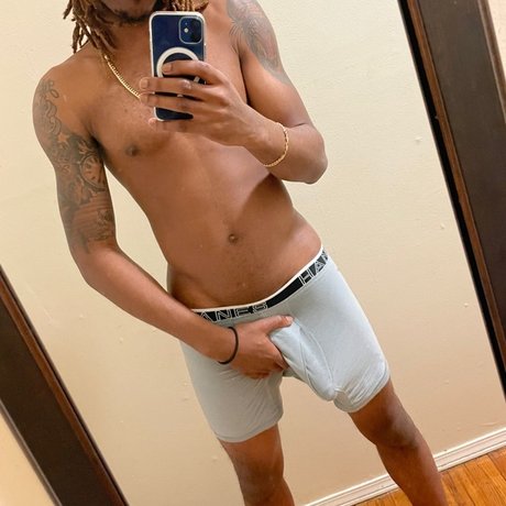 Nacktes geleaktes OnlyFans-Foto von Bigdaddyglo