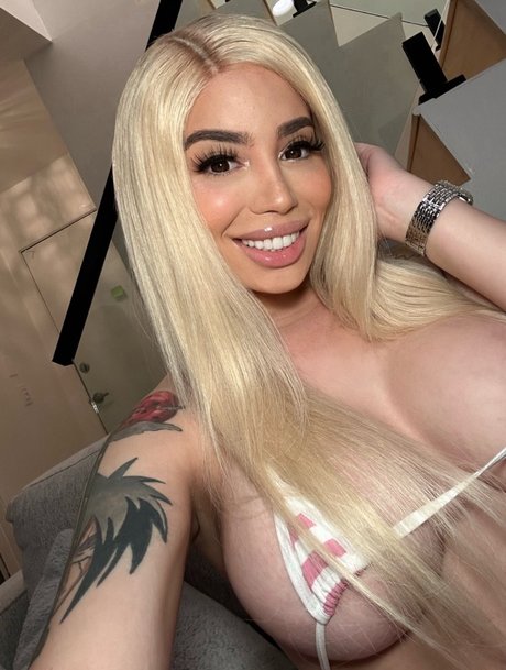 Nacktes geleaktes OnlyFans-Foto von Andrea Anaconda  Heavy Shooter