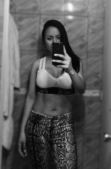 Nacktes geleaktes OnlyFans-Foto von Mica V